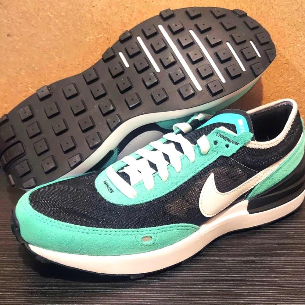 Nike Waffle One Kids Size 7Y/Womens 8.5 Black Teal White DC0481-008